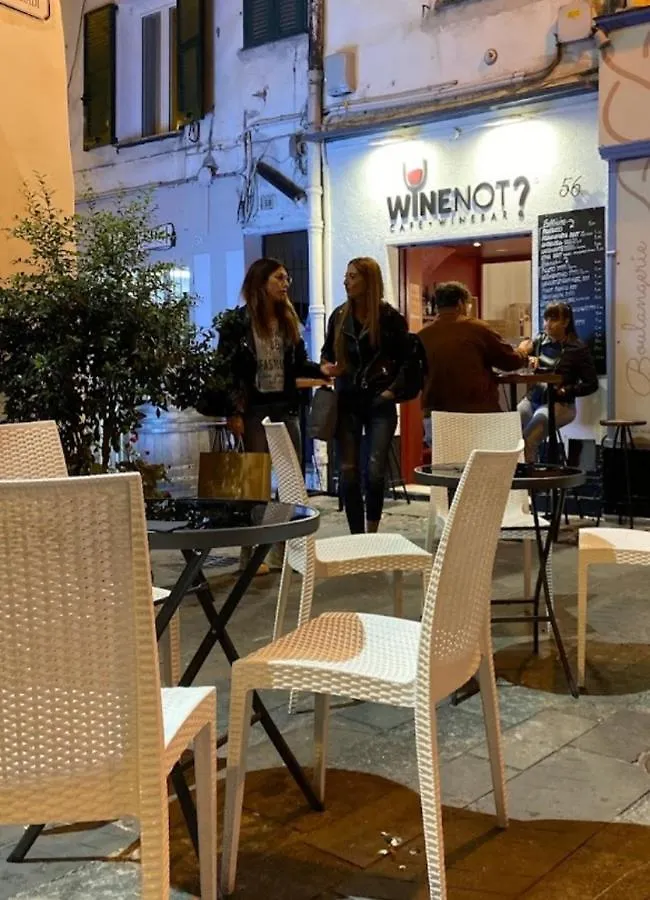 **  Hotel Riviera San Remo Italia